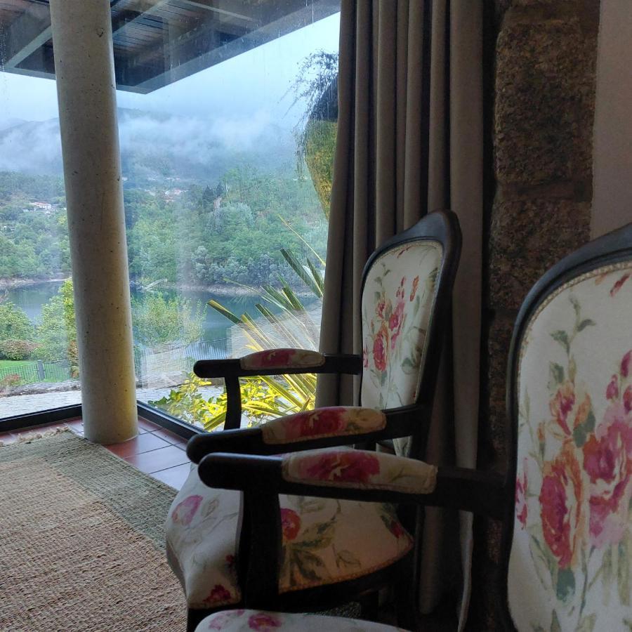 Casa Do Penedo - Quinta De Fundevilla Geres Eksteriør bilde